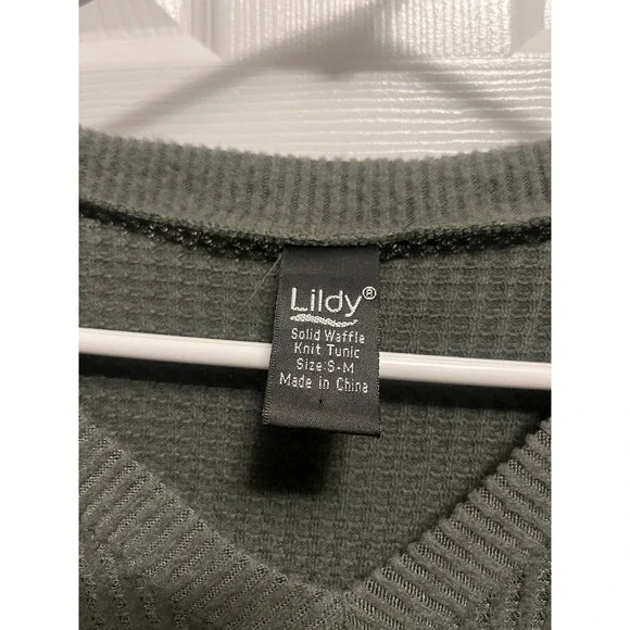 Women's Olive Green Solid Waffle Knit Tunic by Lidy S/M - Picture 3 of 7